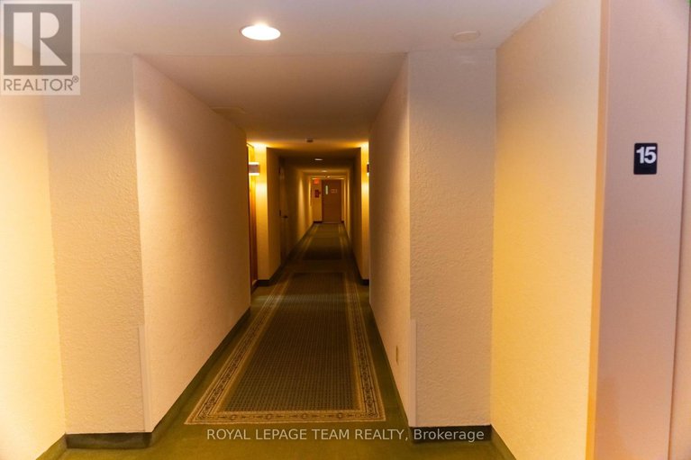 28663868/1516-2871-richmond-road/britannia-heights/ottawa/ontario/K2B8M5_21