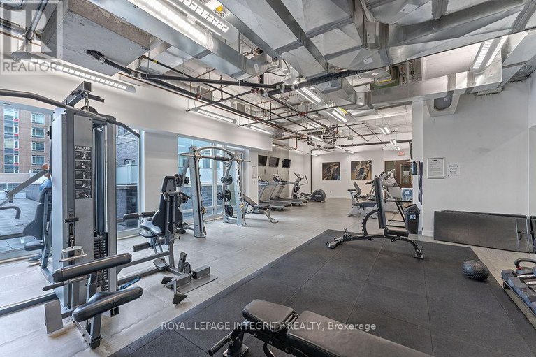 29110736/1908-111-champagne-avenue-s/west-centre-town/ottawa/ontario/K1S5V3_34