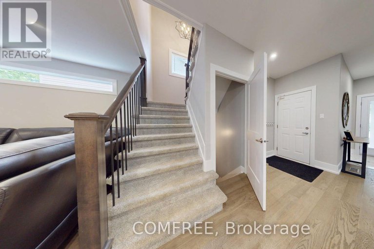 28737976/70-sirocco-crescent/stittsville-north/ottawa/ontario/K2S2C8_9