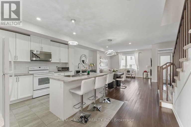 29411567/320-grackle-street/blossom-parkkemp-parkfindlay-creek/ottawa/ontario/K1X0G6_15