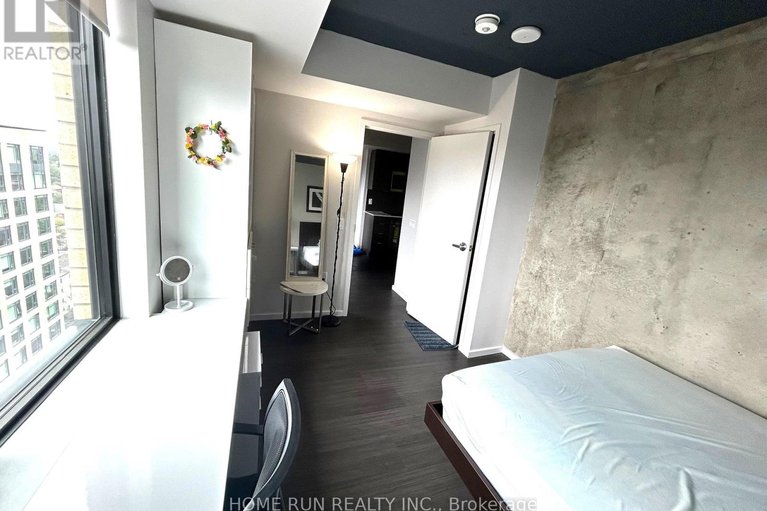 29414754/1817-105-champagne-avenue/west-centre-town/ottawa/ontario/K1S4P3_23