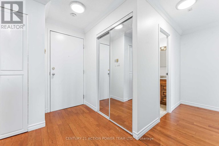 29165413/1103-1025-grenon-avenue/fairfield-heights/ottawa/ontario/K2B8S5_5