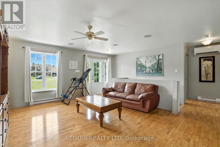 28526584/2785-pattee-road-e/east-hawkesbury-twp/hawkesbury/ontario/K6A0G3_19