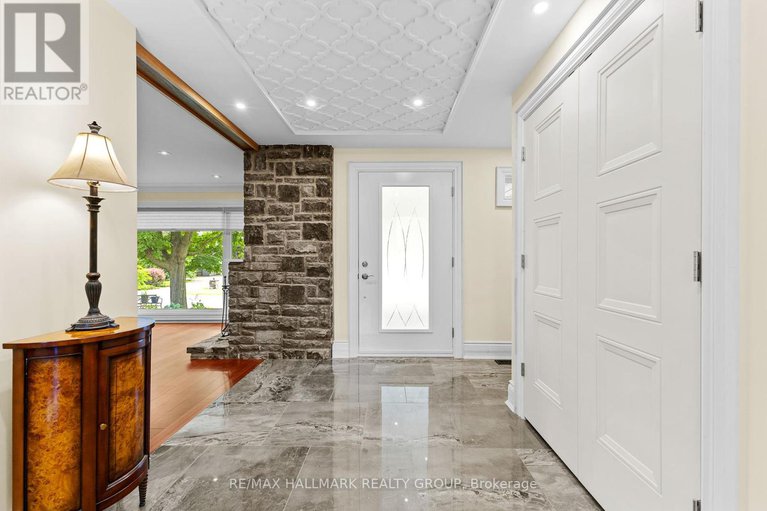 28537676/1883-barnhart-place/alta-vistafaircrest-heights/ottawa/ontario/K1H5B5_3