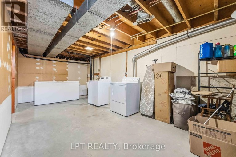 29367763/1471-northdale-street/pineview/ottawa/ontario/K1B4G7_25