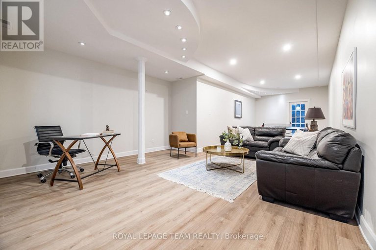 28666858/1216a-river-road/manotick-east-to-manotick-station/ottawa/ontario/K4M1B4_36
