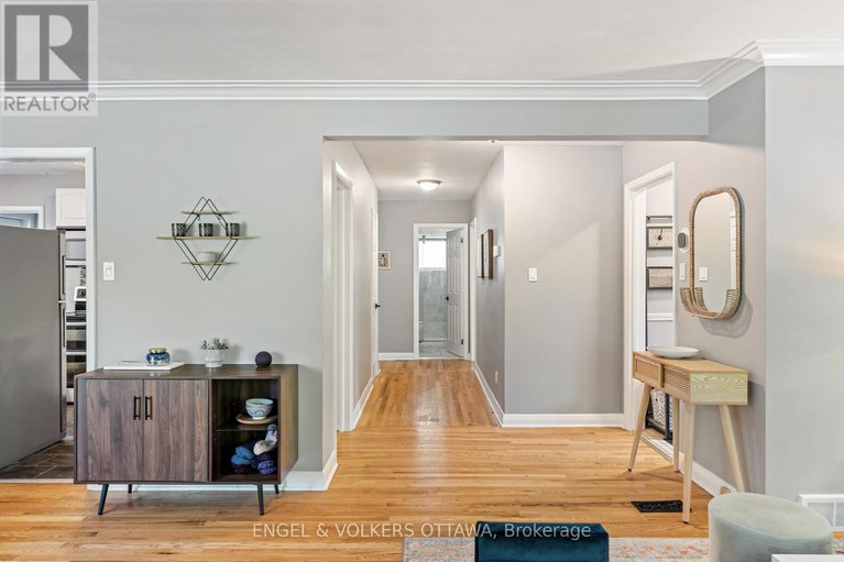 28638374/2097-neepawa-avenue/carlingwood/ottawa/ontario/K2A3L8_10
