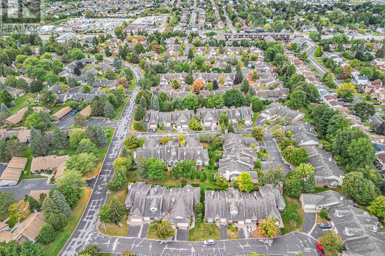 28641582/44-innesbrook-court/stittsville-central/ottawa/ontario/K2S1C7_32