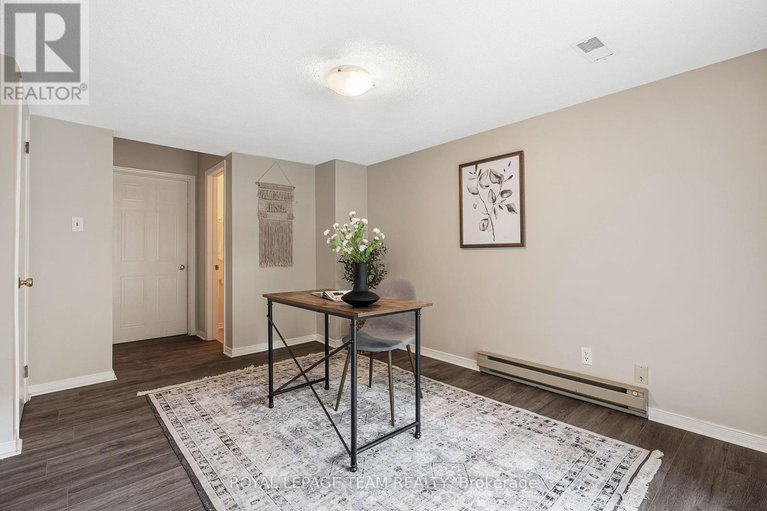 28596547/1473-bryson-lane/sawmill-creektimbermill/ottawa/ontario/K1T2T7_33