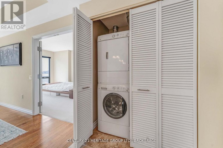 29125368/1103-90-george-street/lower-townbyward-market/ottawa/ontario/K1N0A8_22