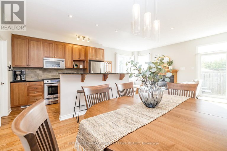 28270010/109-mojave-crescent/stittsville-north/ottawa/ontario/K2S0B6_16