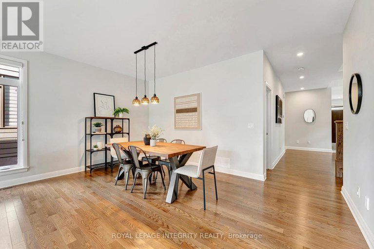 28739043/885-moses-tennisco-street/cfb-rockcliffe-and-area/ottawa/ontario/K1K5A2_17