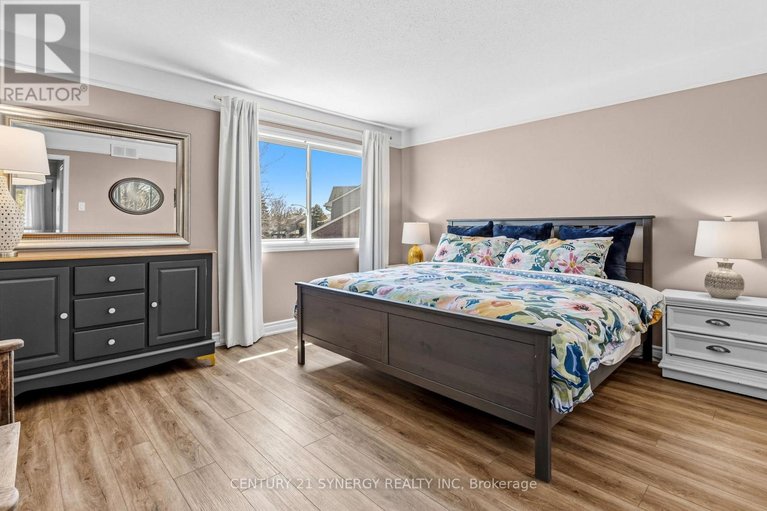 29633170/1491-briarfield-crescent/fallingbrookridgemount/ottawa/ontario/K4A1W6_23