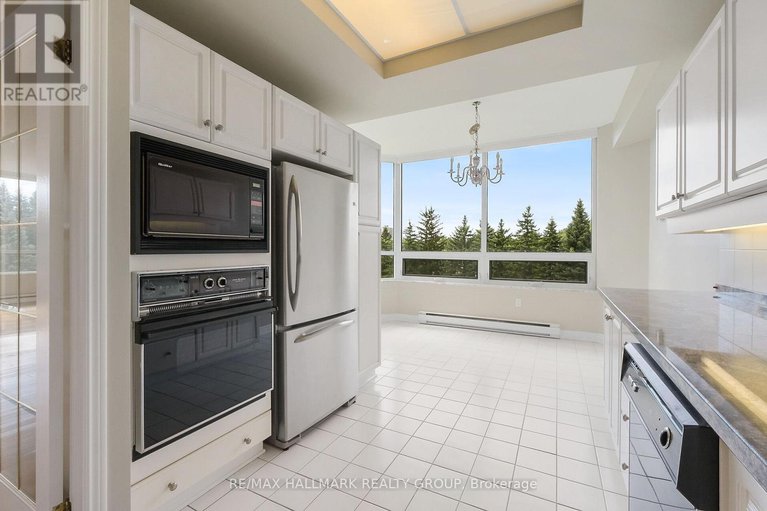 28638774/301-1480-riverside-drive/riverview-park/ottawa/ontario/K1G5H2_20
