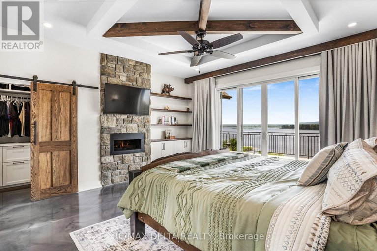 29456390/3815-old-highway-17-road/clarencerockland-twp/clarence-rockland/ontario/K4K1W2_23