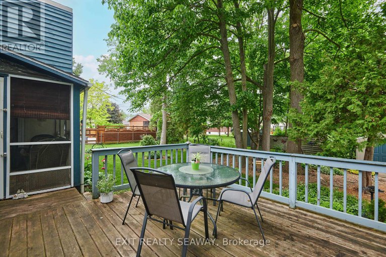 28431917/38-spruce-street/ingleside/south-stormont/ontario/K0C1M0_28