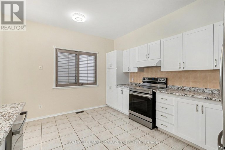 29160298/5132-lerner-way/beacon-hill-south/ottawa/ontario/K1J1B4_18