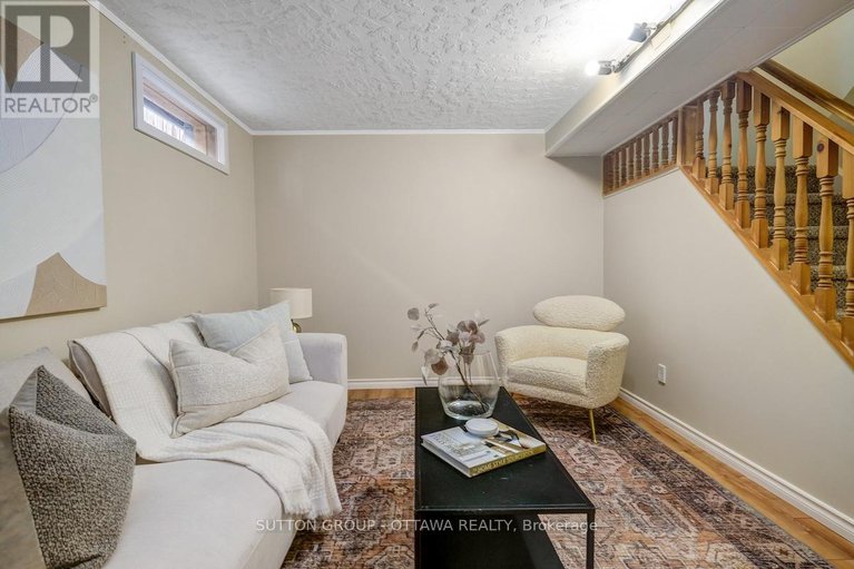 28649208/1677-bottriell-way-n/fallingbrookpineridge/ottawa/ontario/K4A1W1_38