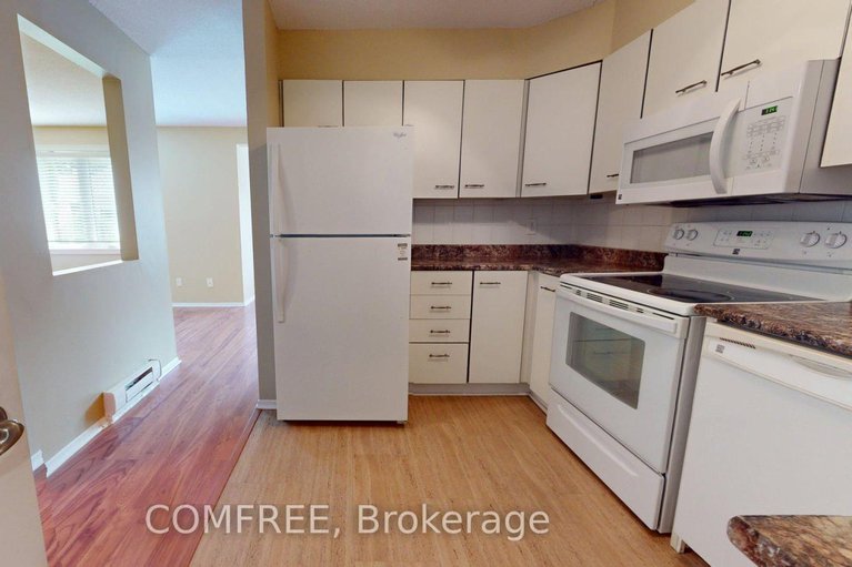 28543970/4-4-waterfall-lane/westcliffe-estates/ottawa/ontario/K2H9M9_9