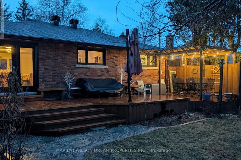 29599055/2105-bangor-street/elmvale-acresurbandale/ottawa/ontario/K1G2X6_8