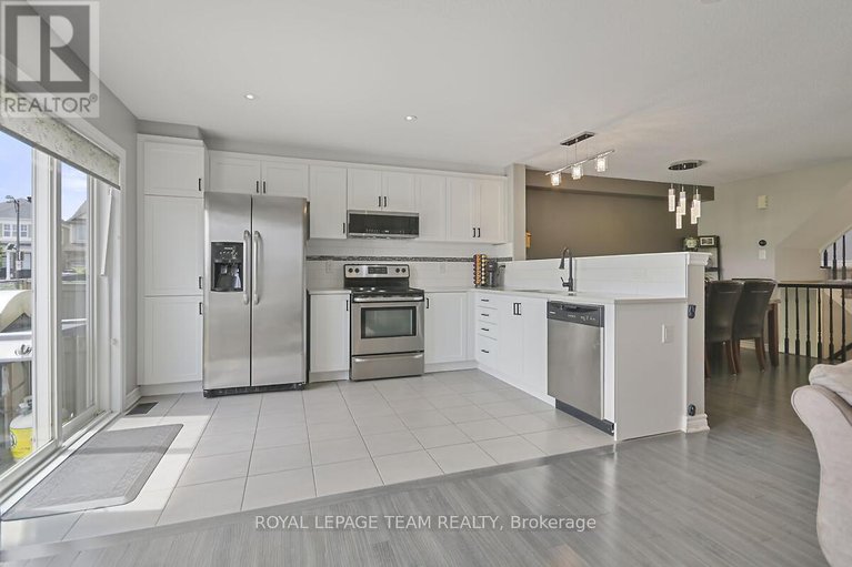 28542675/340-astelia-crescent/stittsville-north/ottawa/ontario/K2S0W7_12