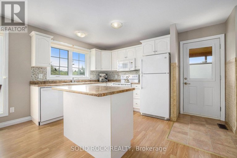 28738548/307-kippen-road/mcnabbraeside-twps/mcnabbraeside/ontario/K0A3L0_13