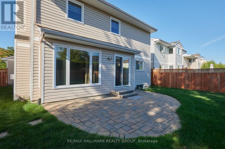 29314461/1743-silver-bark-avenue/orleanssunridge/ottawa/ontario/K1C7A8_18