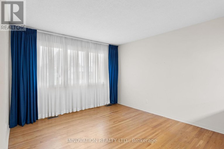 29329317/30-oakview-avenue/meadowlandscrestview/ottawa/ontario/K2G3A2_5