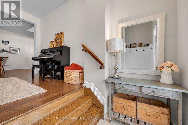 29565287/207-rivertree-street/emerald-meadowstrailwest/ottawa/ontario/K2M0J4_4