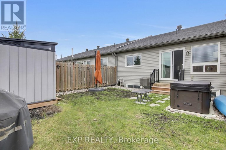 29685319/374-honeyborne-street/mississippi-mills-ramsay-twp/mississippi-mills/ontario/K0A1A0_45