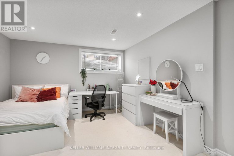 28210045/109-nutting-crescent/riverside-southgloucester-glen/ottawa/ontario/K4M0C3_26