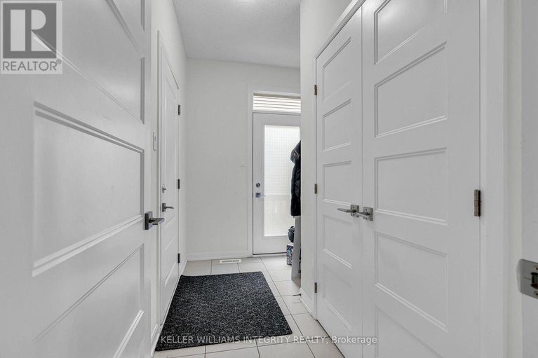 28230053/176-onyx-crescent/town-of-rockland/clarence-rockland/ontario/K4K1P6_6