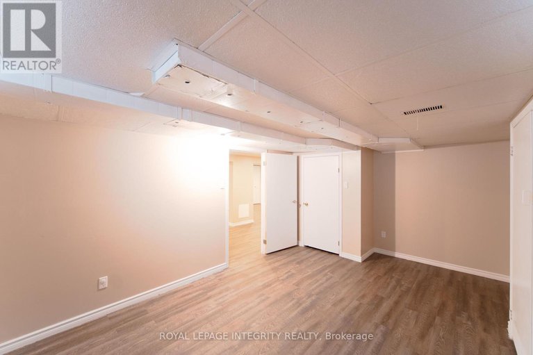 29260642/1953-marquis-avenue/beaconwood/ottawa/ontario/K1J8J3_37