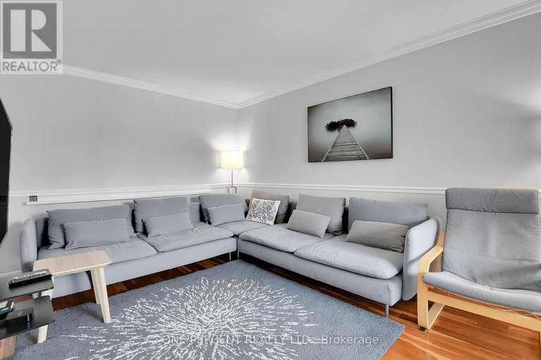 29491170/1705-belcourt-boulevard/orleanssunridge/ottawa/ontario/K1C1M3_6