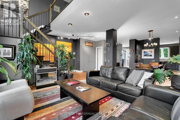 28573651/805-kingsmere-avenue/mckellar-heightsglabar-park/ottawa/ontario/K2A3J8_6