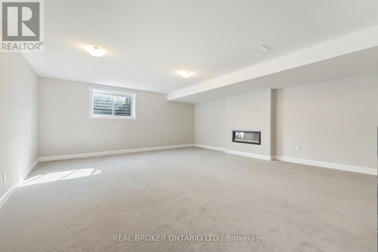 29037863/675-taliesin-crescent/remainder-of-stittsville-area/ottawa/ontario/K2S2W5_45