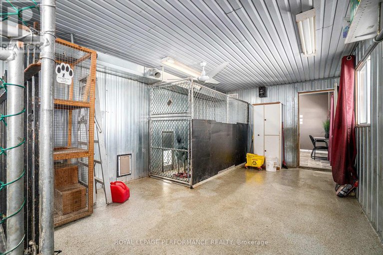 28244627/3383-champlain-street/clarencerockland-twp/clarence-rockland/ontario/K0A1E0_43