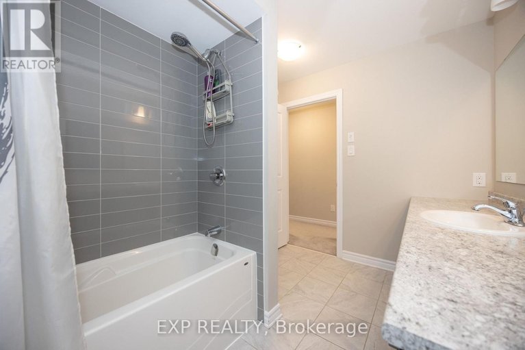 29457931/116-helen-rapp-way/blossom-parkkemp-parkfindlay-creek/ottawa/ontario/K1T0N4_8