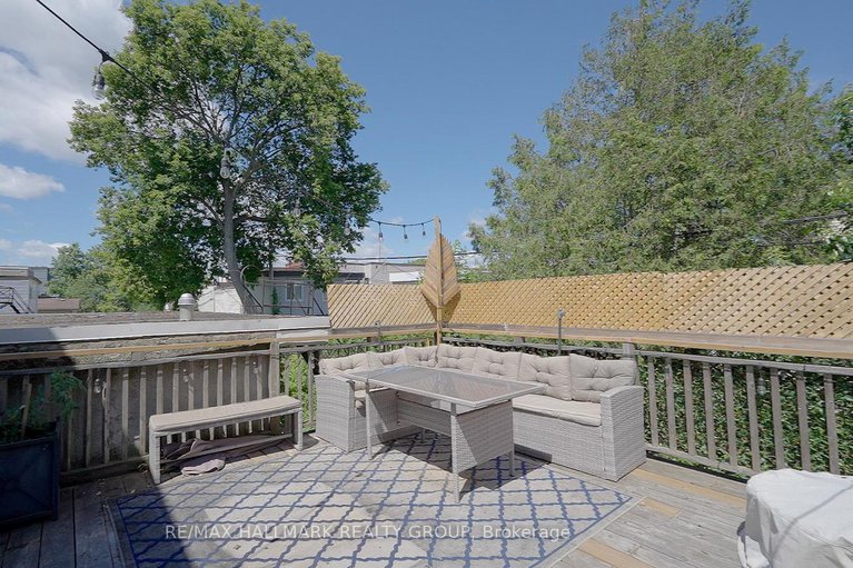 28532560/181-guigues-avenue/lower-townbyward-market/ottawa/ontario/K1N5J1_31