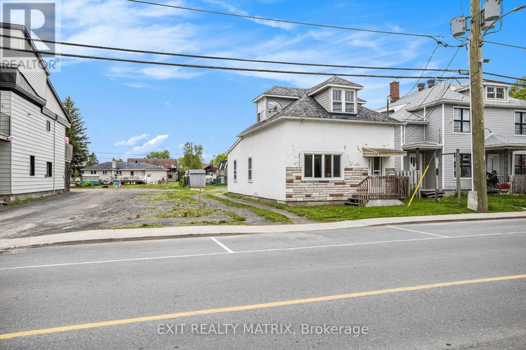 28358640/757-principale-street/casselman/casselman/ontario/K0A1M0_2