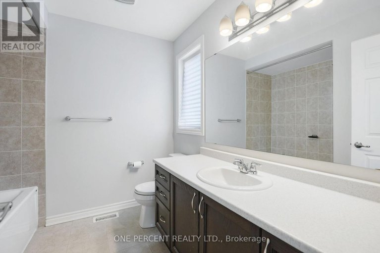 28599731/733-megrez-way/half-moon-bay/ottawa/ontario/K2J6S8_19