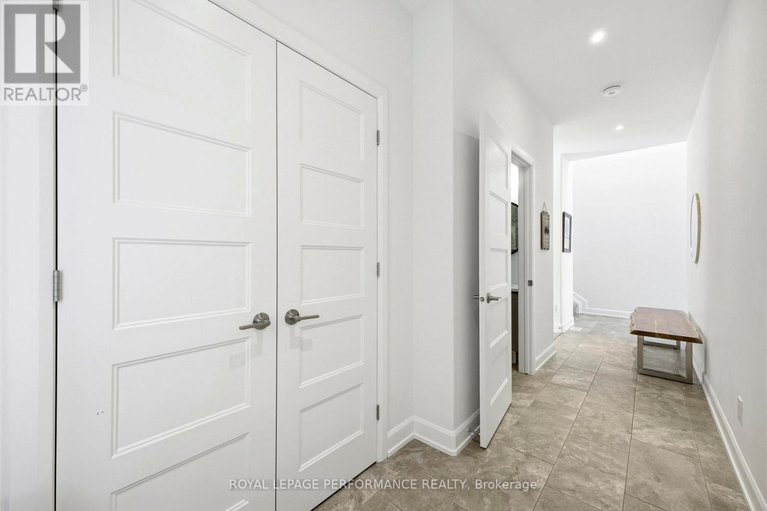 29401297/934-chablis-crescent/embrun/russell/ontario/K0A1W0_4