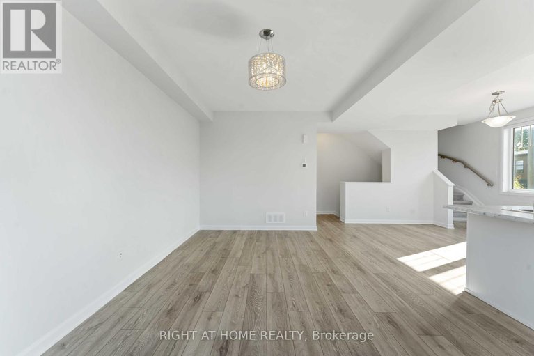 28828288/214-attwell-private/morgans-grantsouth-march/ottawa/ontario/K2K0P6_12