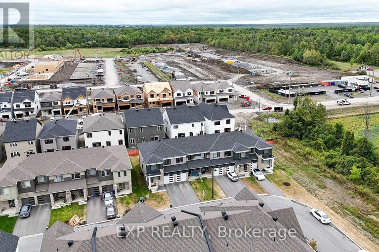 28798703/676-quilter-row/goulbourn-twp-from-franktown-rdsouth-to-rideau/ottawa/ontario/K0A2Z0_36
