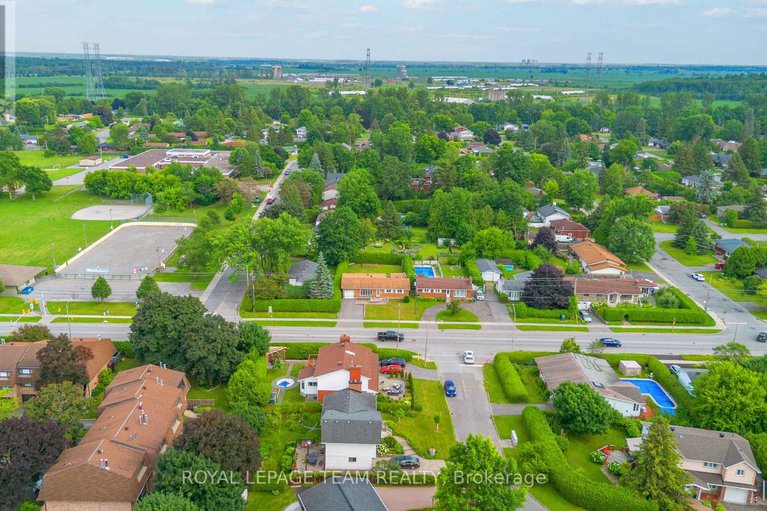 28607792/76-knoxdale-road/manordale/ottawa/ontario/K2G1A6_46