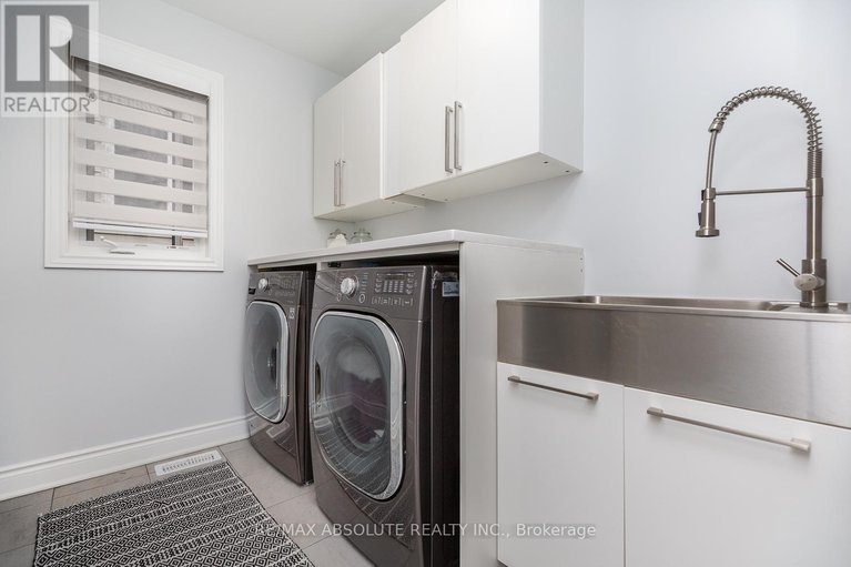 29563343/1019-apolune-street/half-moon-bay/ottawa/ontario/K2J6N8_38