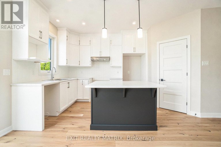 28431135/962-cologne-street/embrun/russell/ontario/K0A1W0_6