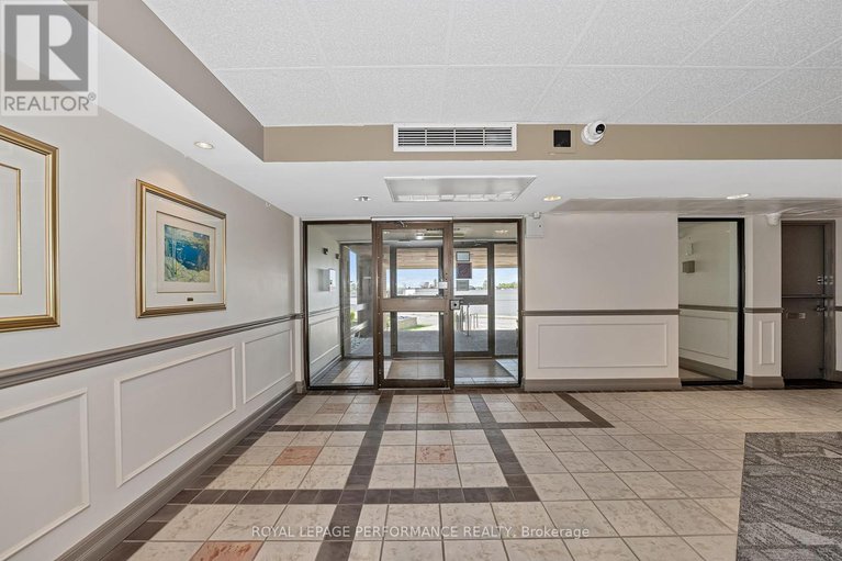 28570887/521-1599-lassiter-terrace/beaconwood/ottawa/ontario/K1J8R6_6