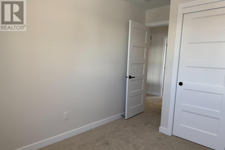 29330724/210-ginebik-way/blossom-parkkemp-parkfindlay-creek/ottawa/ontario/K1X0H4_22