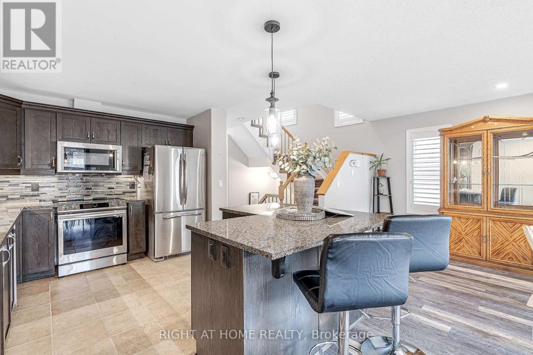28630070/317-glenbrae-avenue/morgans-grantsouth-march/ottawa/ontario/K2W0B9_9